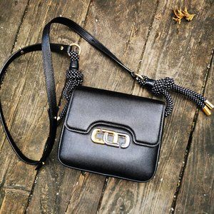 MARC JACOBS Crossbody bag in black ~ MARC JACOBS shoulder bag ~ excellent cndtn